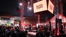 Gebrakan Hari Pertama Synchronize Fest 2026: Dari Aksi Kejutan Efek Rumah Kaca Hingga Perayaan 30 Tahun Project Pop Dirayakan